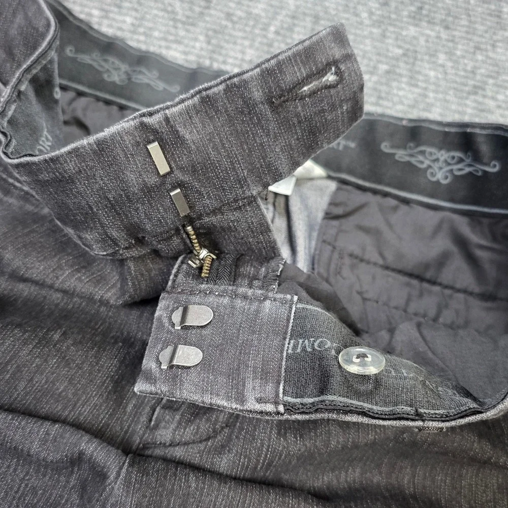 Christopher & Banks Signature Comfort Straight Leg Pants‎ Women's 12 Short Gray